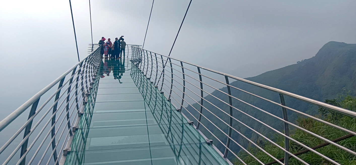 Vagamon Glass Bridge